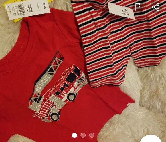 GAP Toddler Boy Fire truck Pajama Set BabyGap Sleepwear PJS 2Pcs Long Sleeve NWT